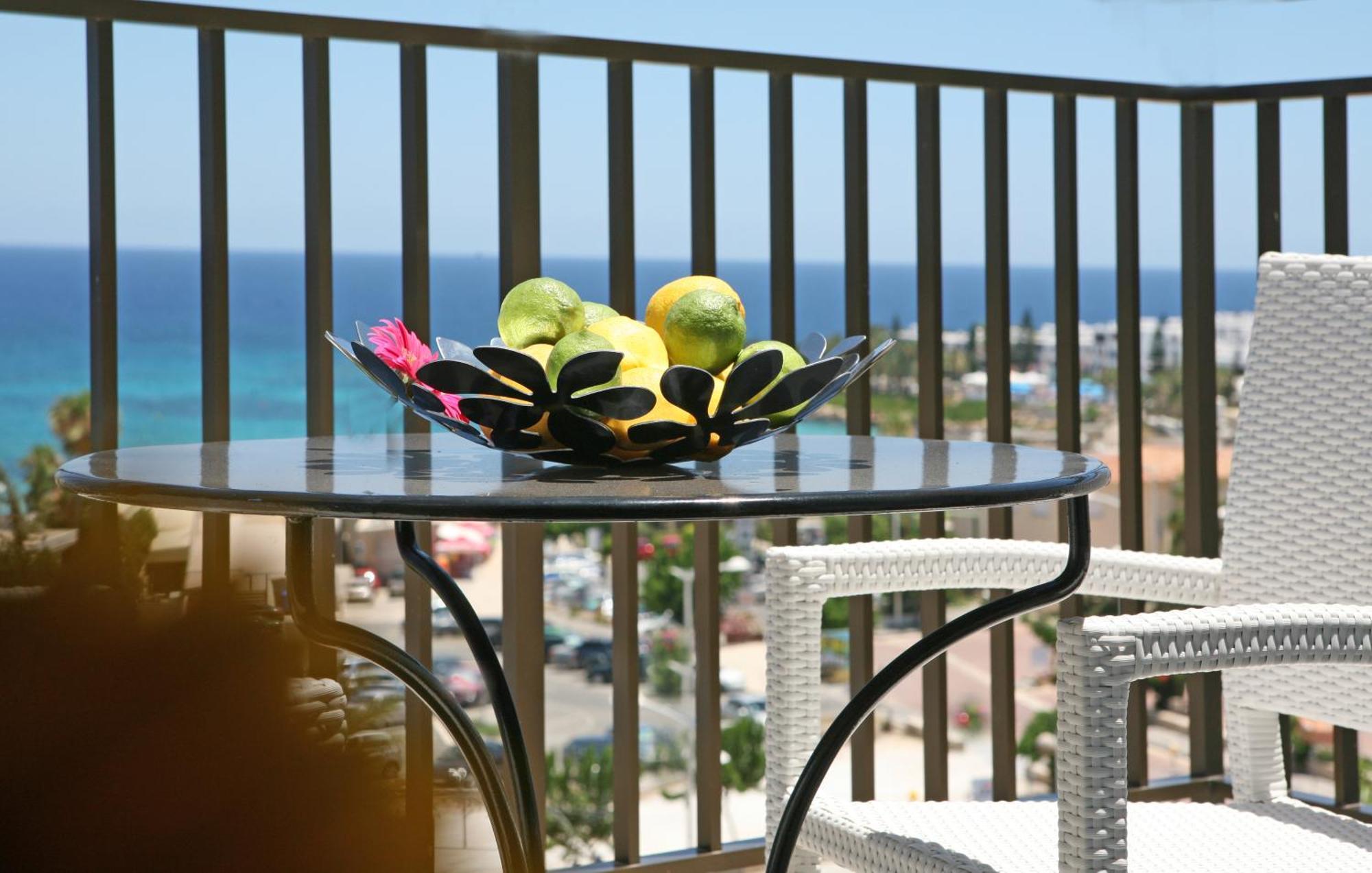 Alva Hotel Apartments Protaras Ngoại thất bức ảnh