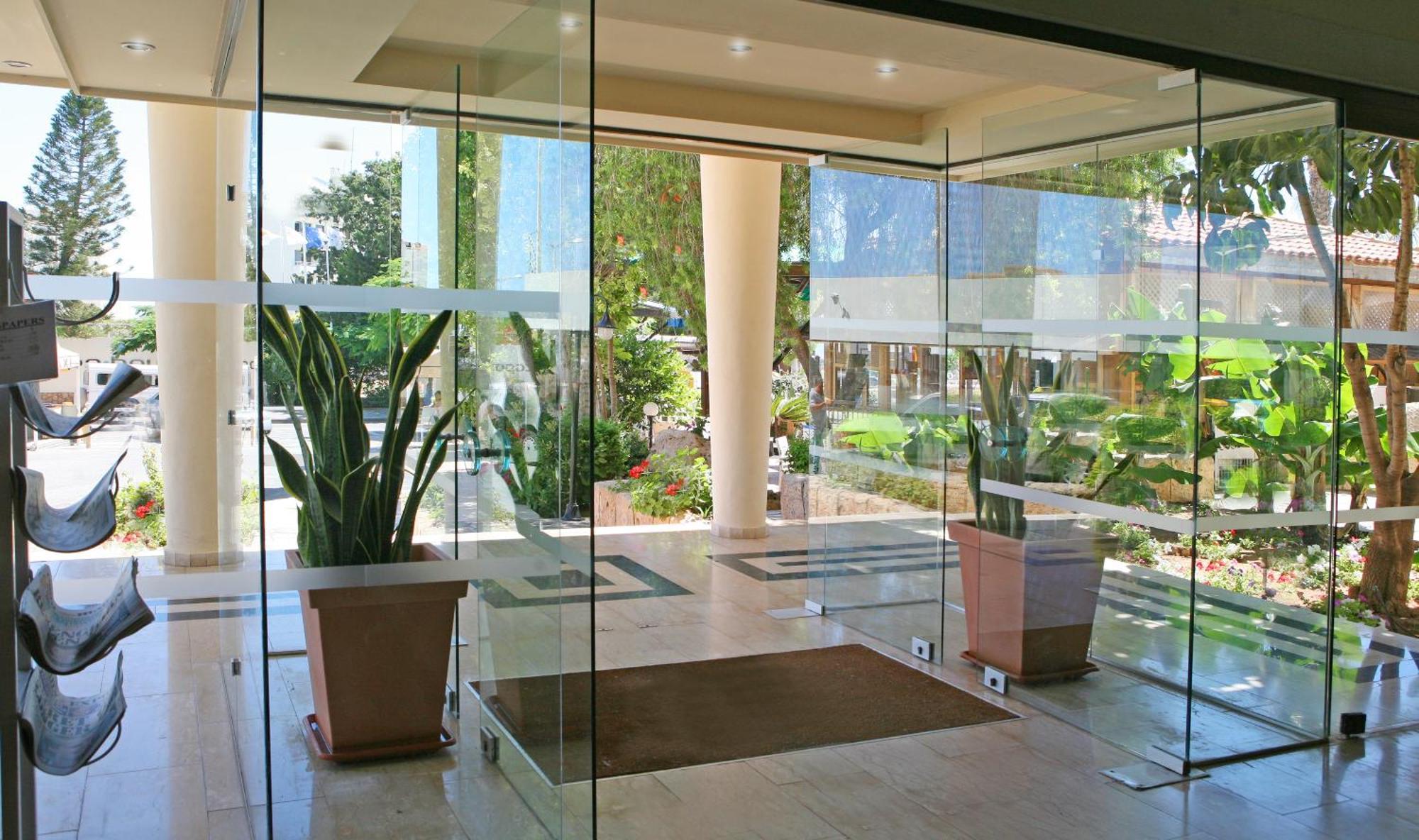 Alva Hotel Apartments Protaras Ngoại thất bức ảnh