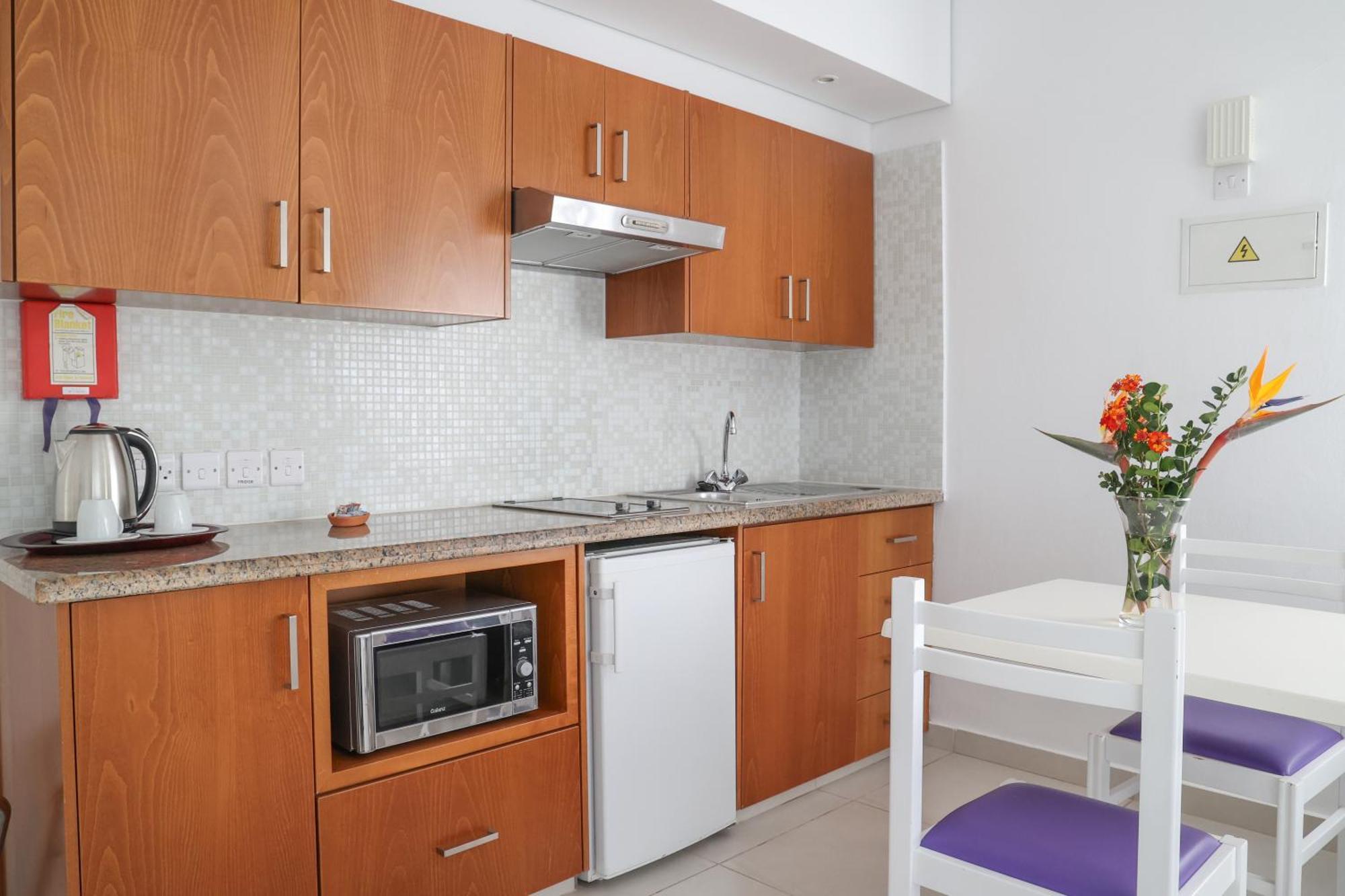 Alva Hotel Apartments Protaras Ngoại thất bức ảnh