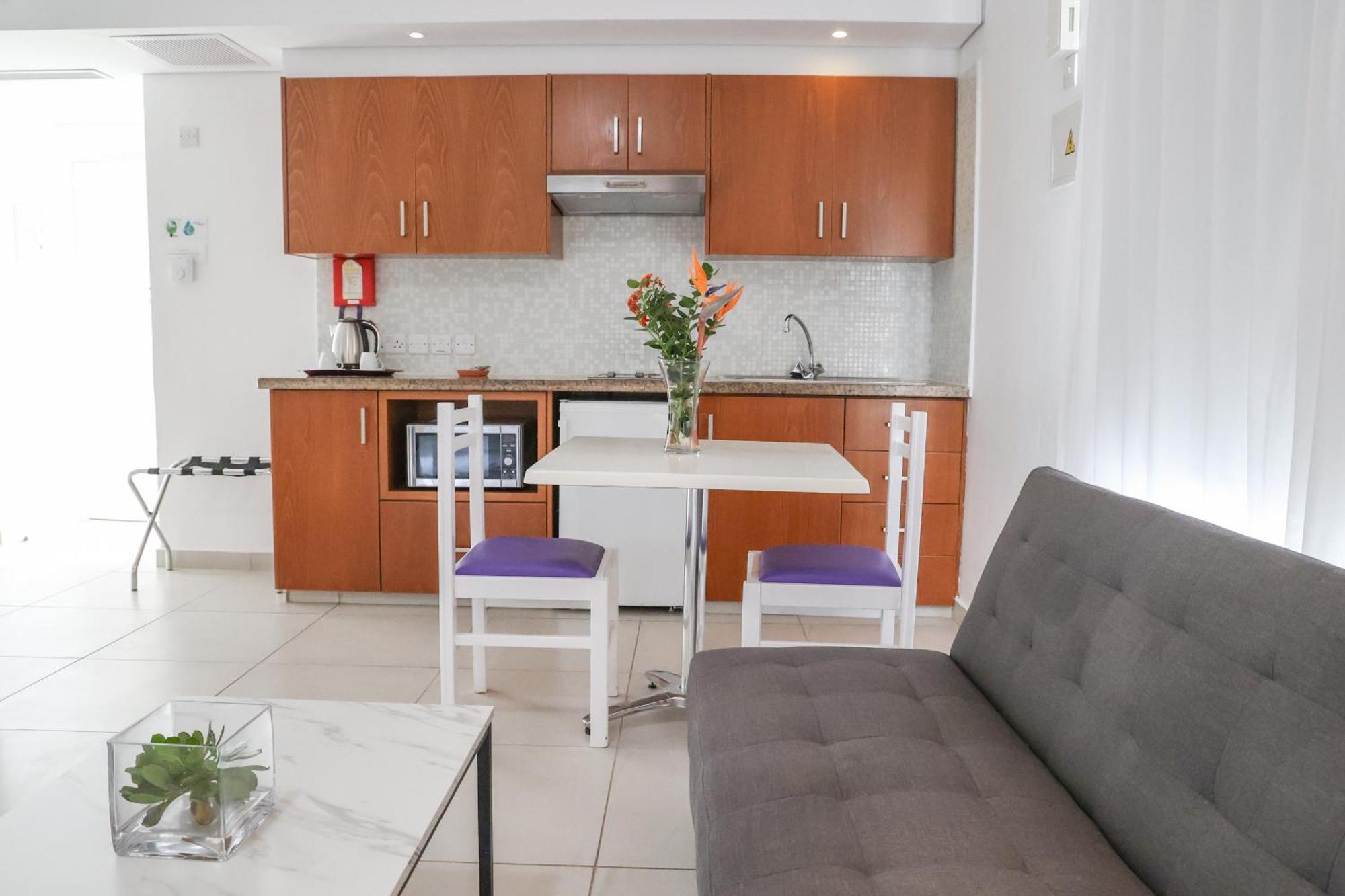 Alva Hotel Apartments Protaras Ngoại thất bức ảnh