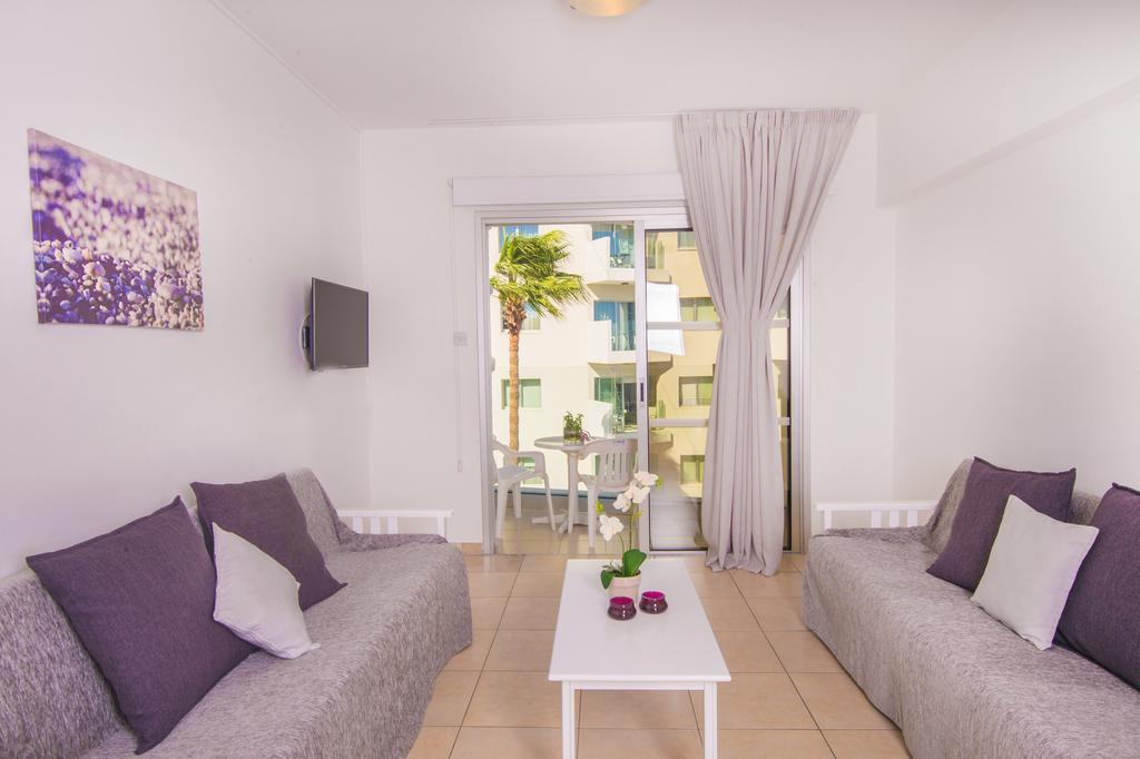 Alva Hotel Apartments Protaras Ngoại thất bức ảnh